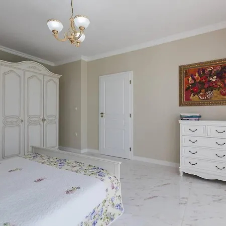 Apartamento Люкс-Апартамент На Первой Линии Моря!